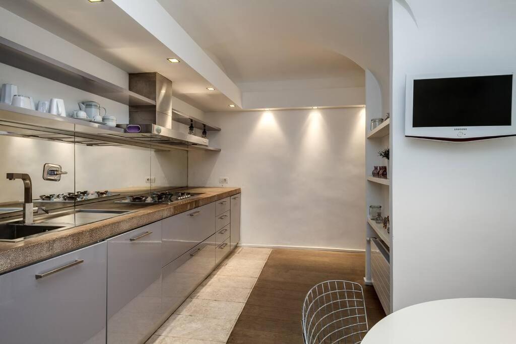 شقة Trevi Loft روما المظهر الخارجي الصورة